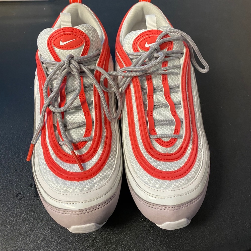 Women’s Nike Air Max